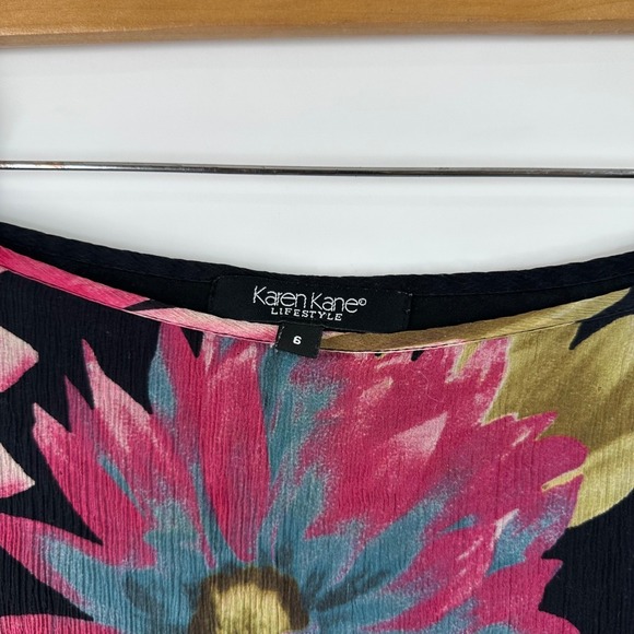 Karen Kane Floral Black Midi Skirt Women's Size 6 Asymmetrical Hem - Picture 2 of 5